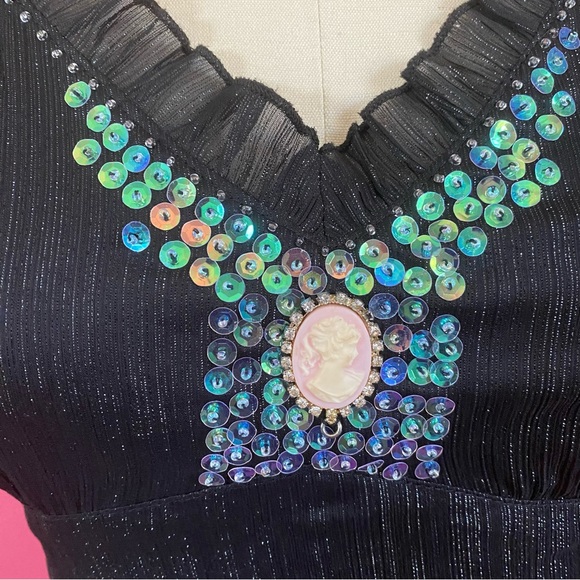 Vintage 90s/Y2K Vampire Coquette Ruffled Empire Waist Shimmery Tie Back Tank ~M - Picture 4 of 13